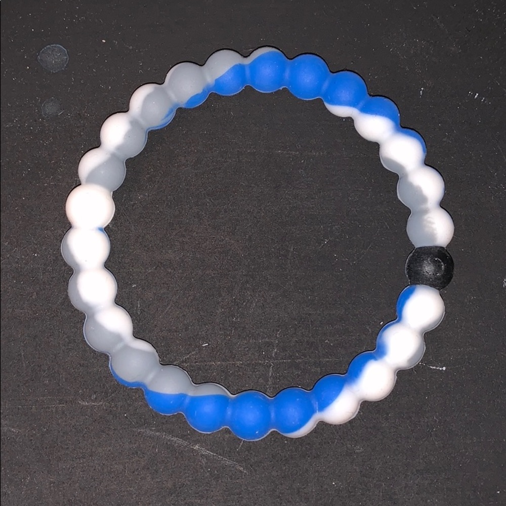 Limited edition Lokai bracelet